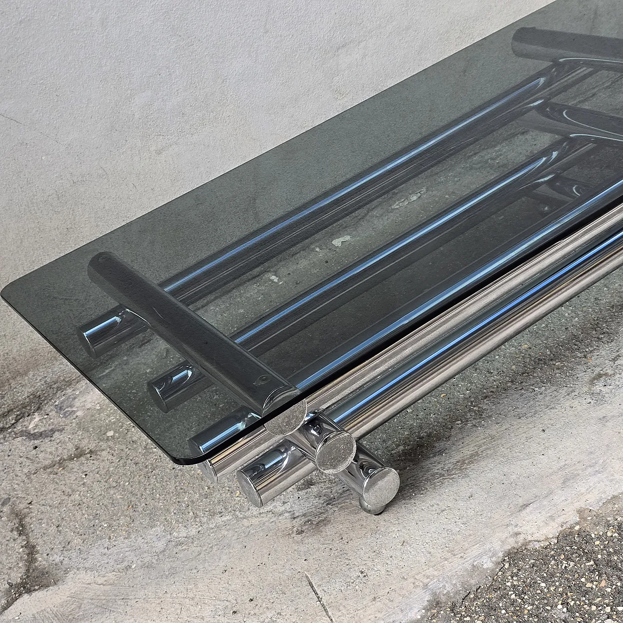 Modern coffee table in glass and chromed steel, 1970s 4