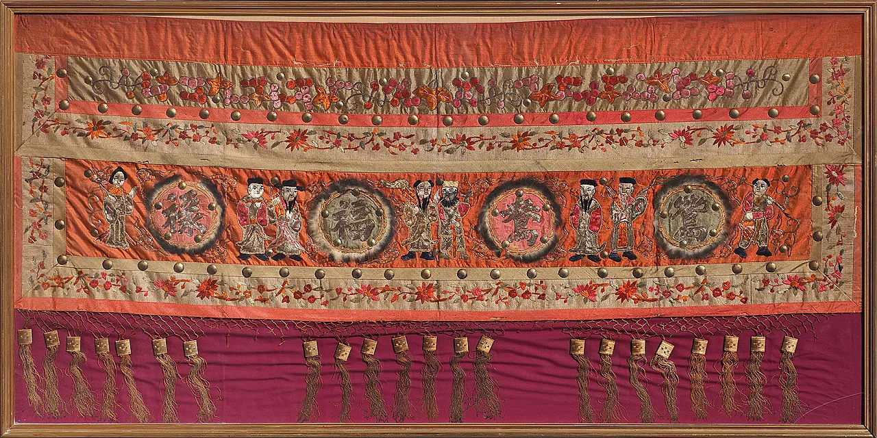 Coppia di tessuti cerimoniali cinesi in seta ricamata, '800 2