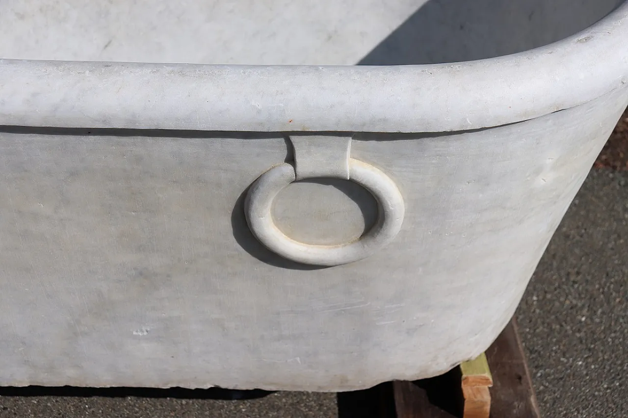 Marble bathtub, early 19th century 11