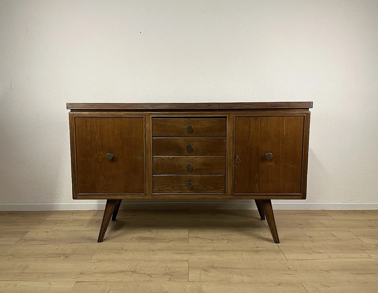 Oak wood sideboard cabinet, 1940s 1