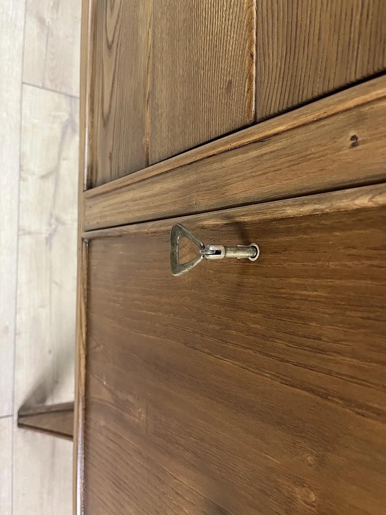 Oak wood sideboard cabinet, 1940s 11