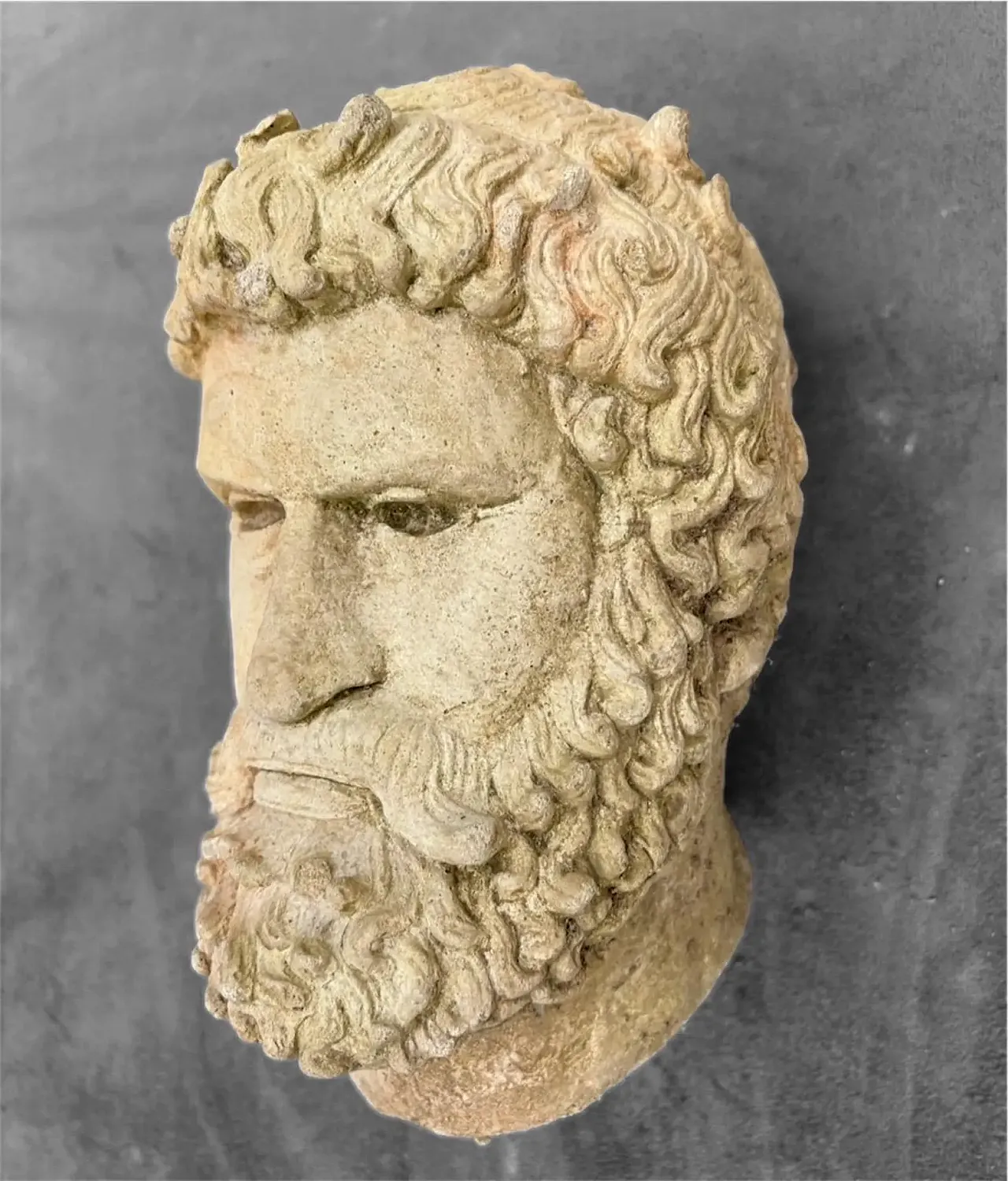 Bust of a bearded Greek man, stoneware sculpture, 18th century 1