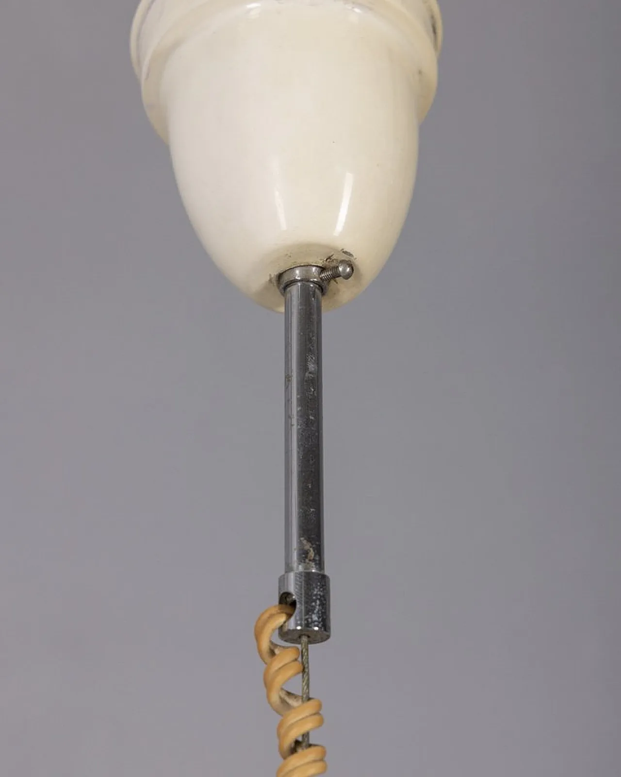 Lampada a sospensione in vetro bianco e giallo, anni '70 7