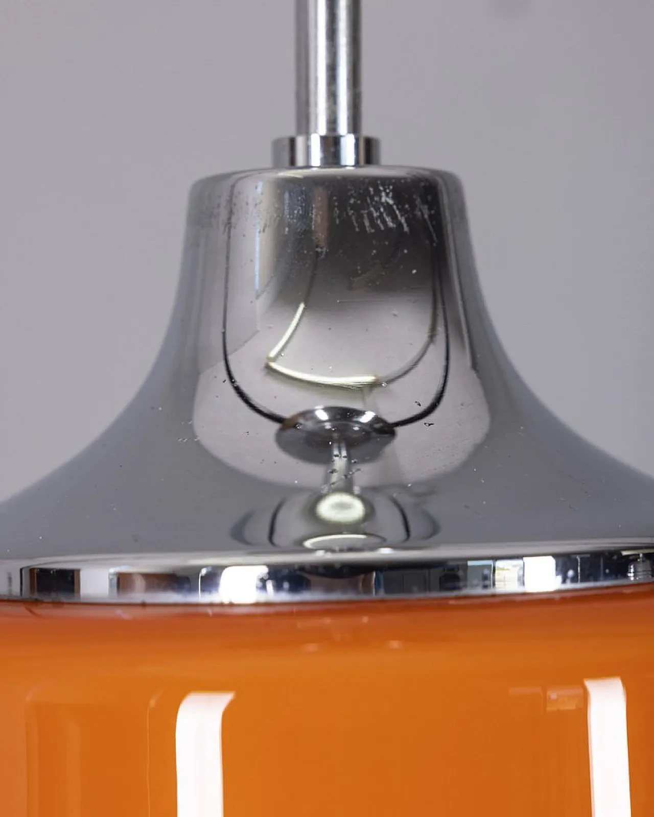 Lampada in metallo e vetro arancione, anni '70 7
