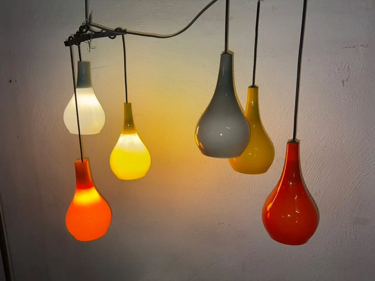 Pair of chandeliers by Gino Vistosi, 50s 7