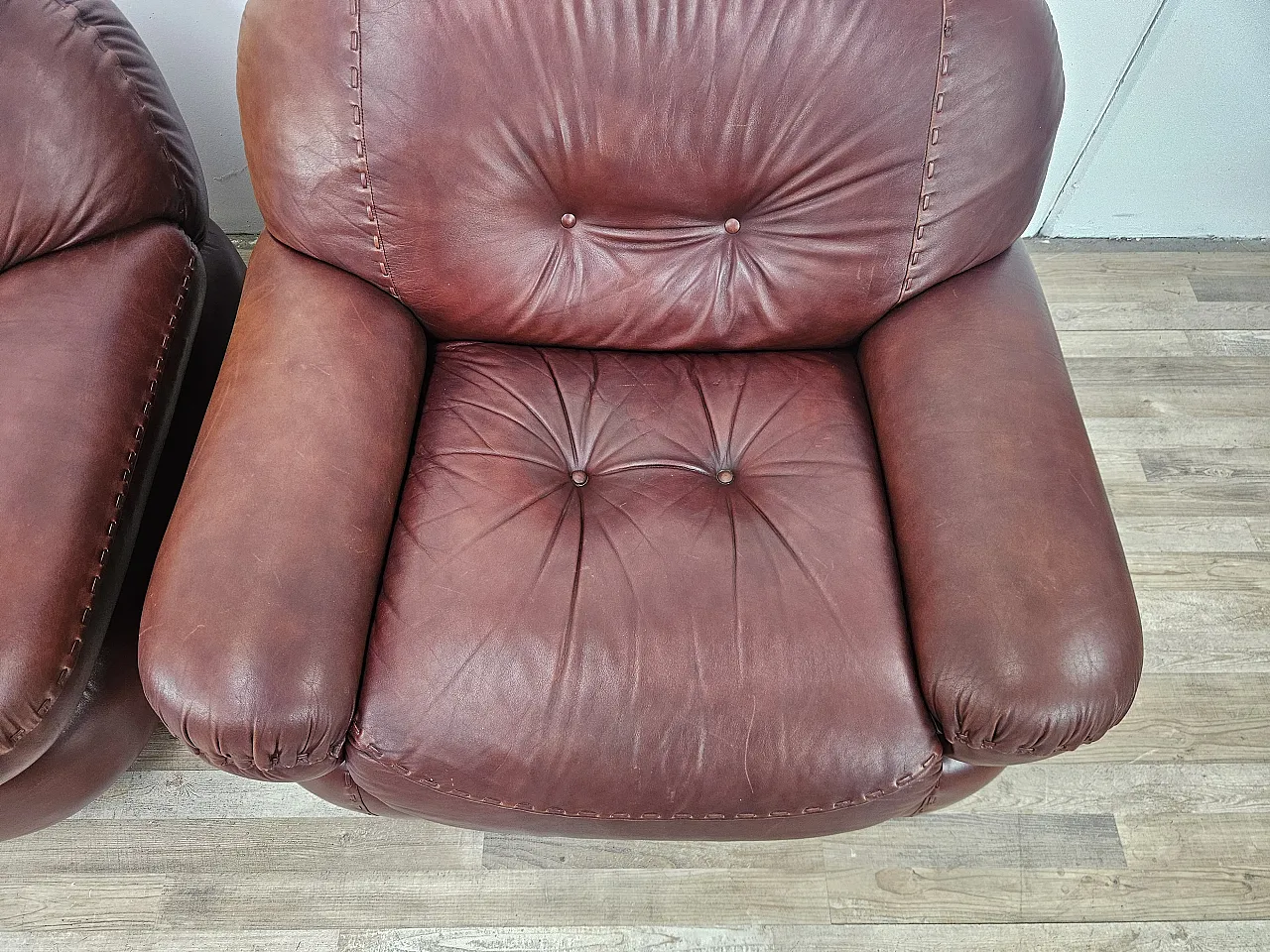 Sapporo armchairs by Mobilgirgi in 1970s brown leather 10