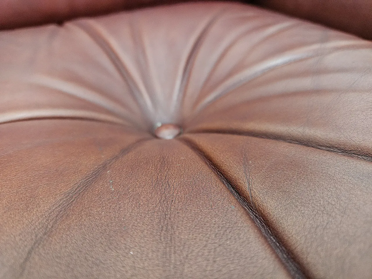 Sapporo armchairs by Mobilgirgi in 1970s brown leather 13