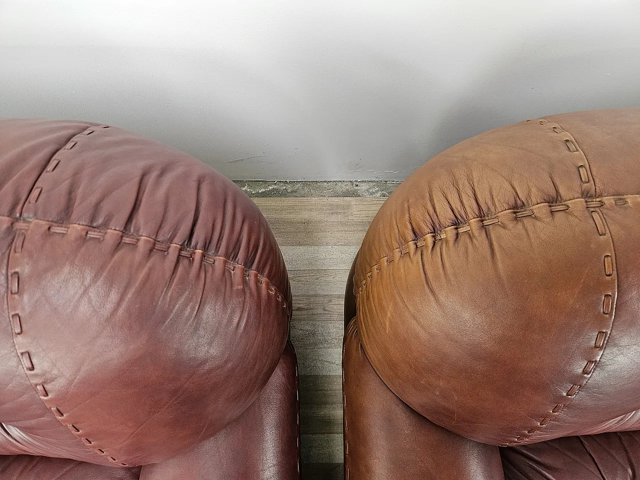 Sapporo armchairs by Mobilgirgi in 1970s brown leather 20