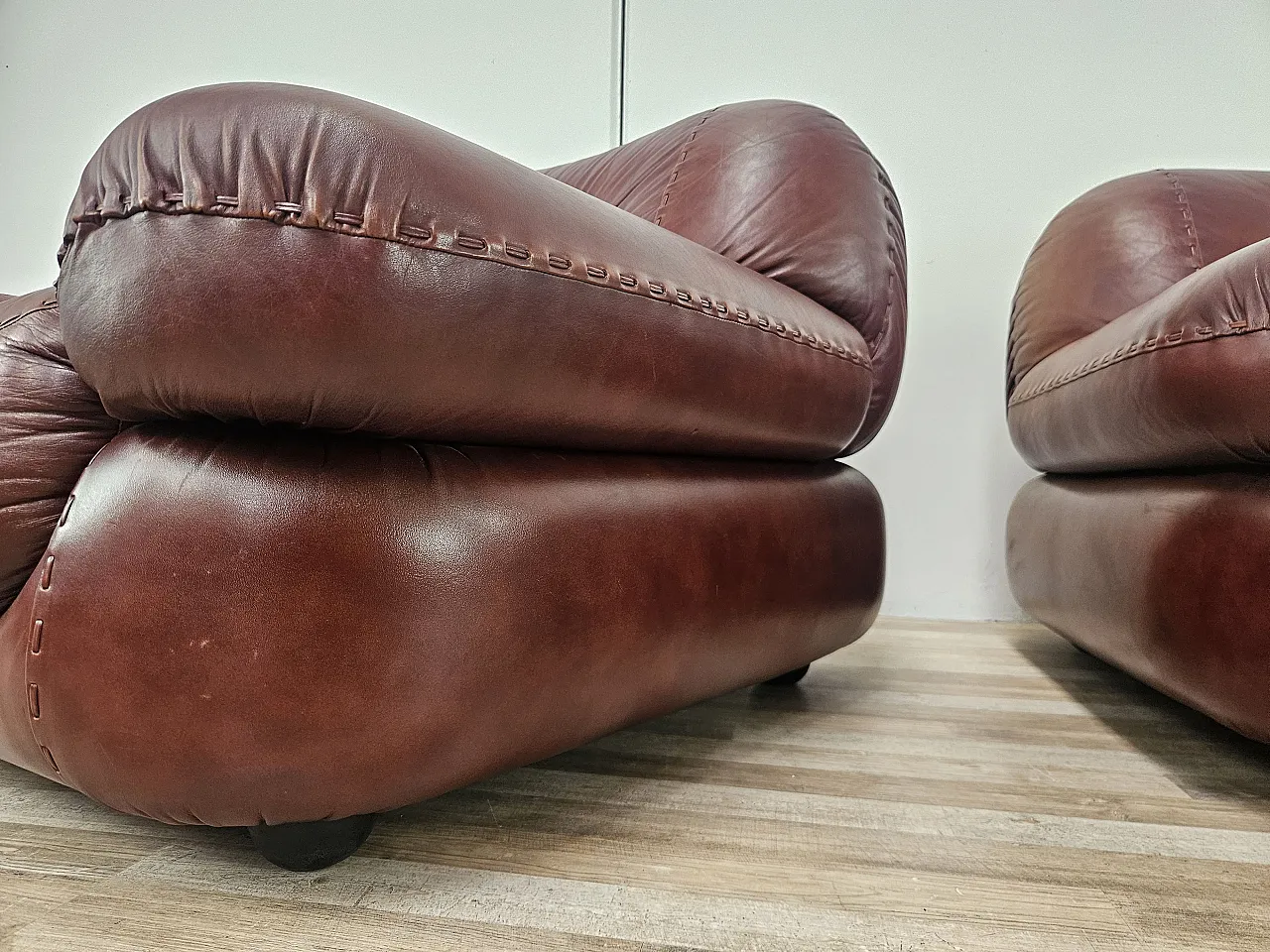 Sapporo armchairs by Mobilgirgi in 1970s brown leather 21