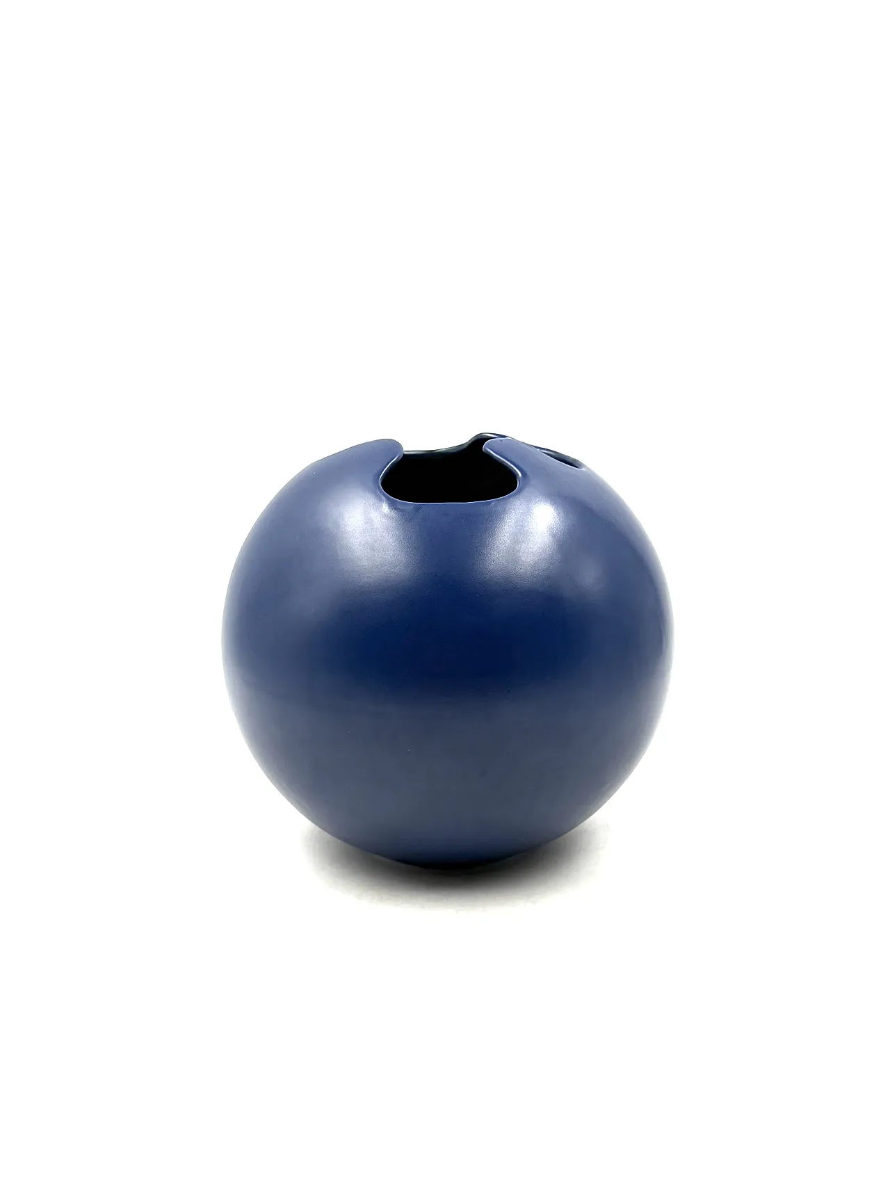 Modern spherical vase in blue ceramic, Italy 1970 8