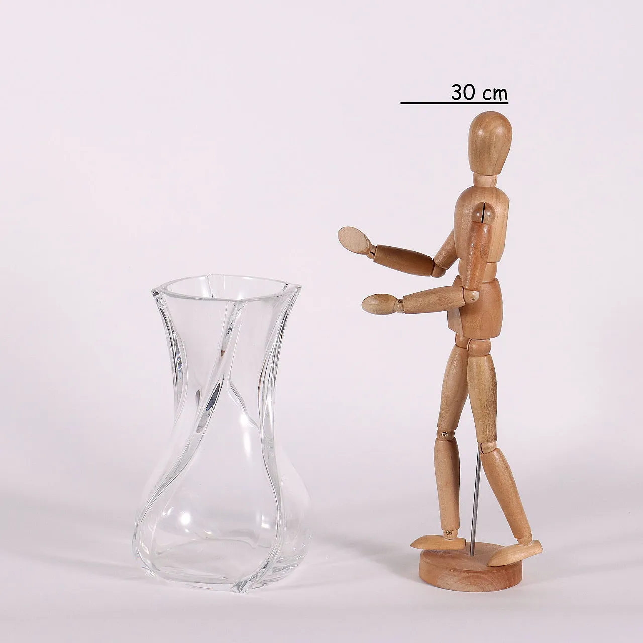 Serpentine vase in Baccarat crystal 2