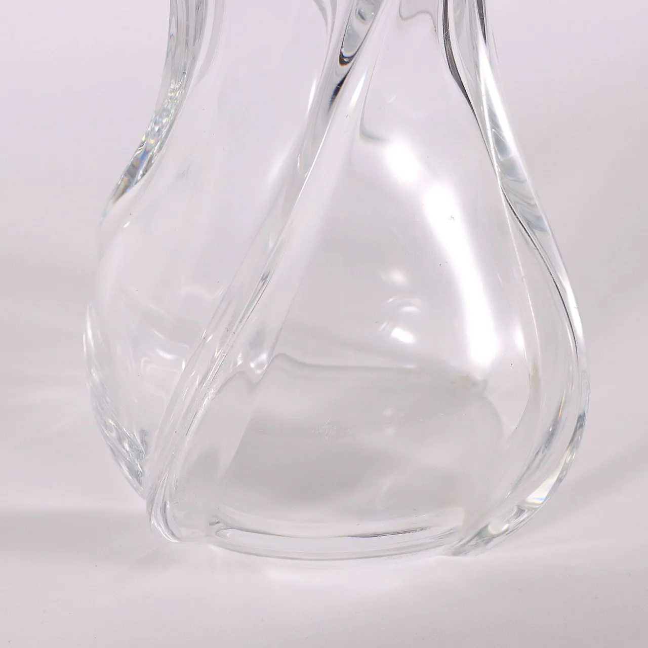 Serpentine vase in Baccarat crystal 5