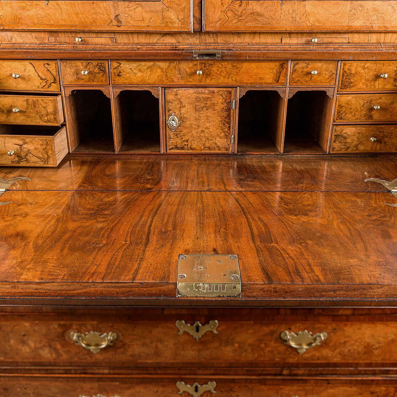 Regina Anna, trumeau in noce e quercia, '700 5