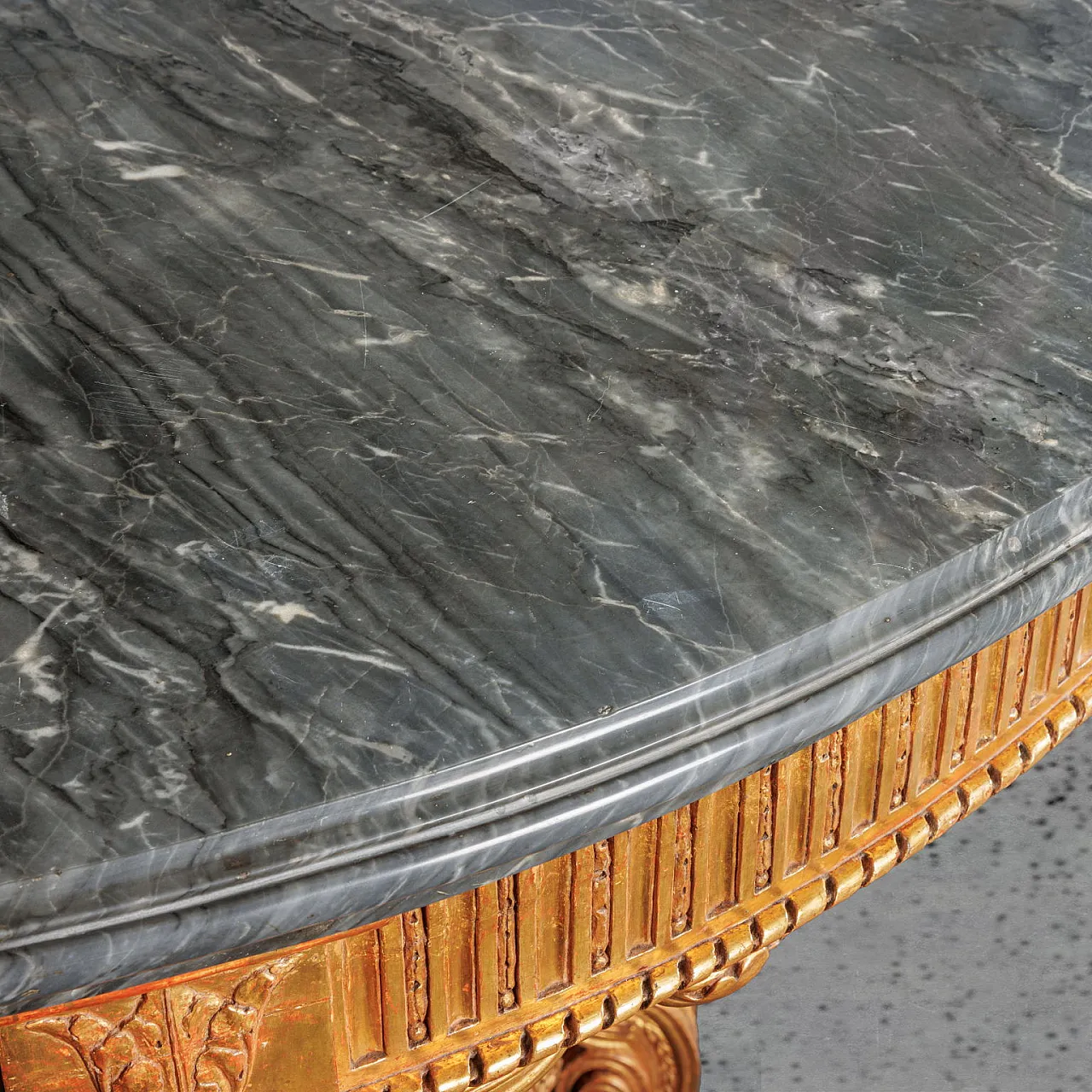 Demi lune gilded console with marble top, beginning 19th century 3