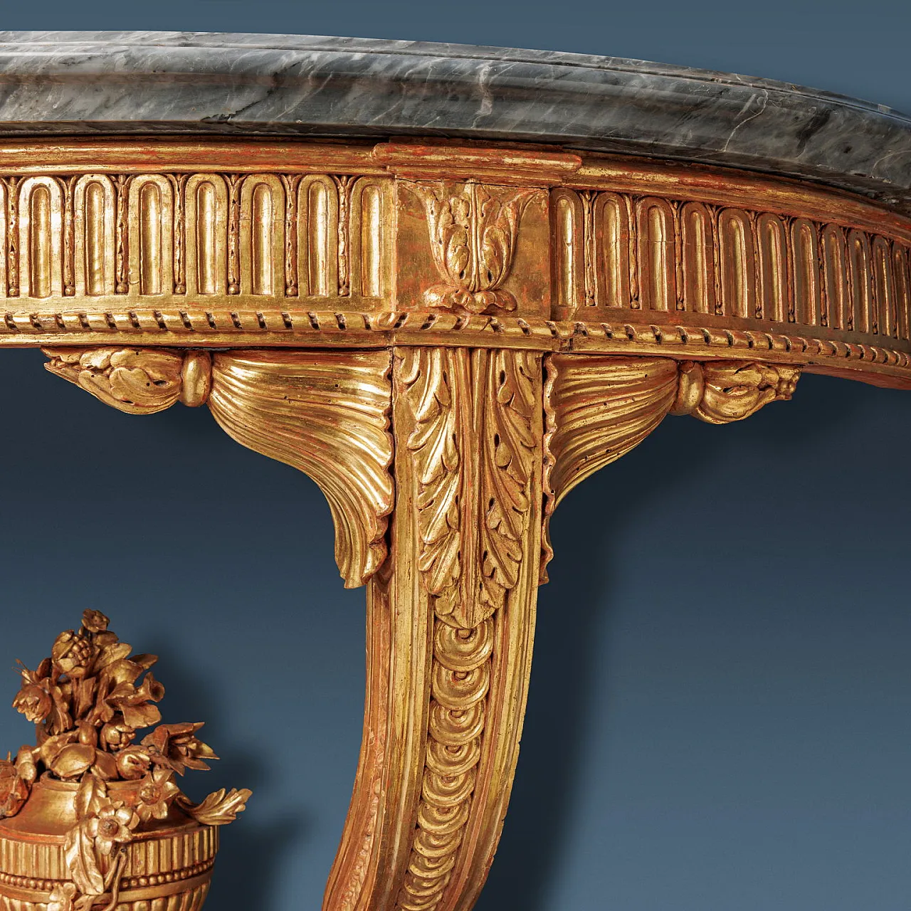 Demi lune gilded console with marble top, beginning 19th century 4