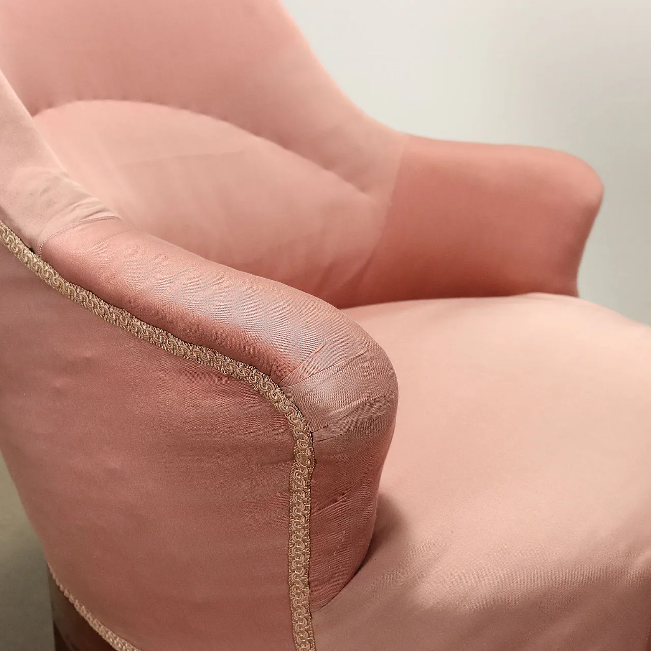 Coppia di poltrone in legno e tessuto, '800 5