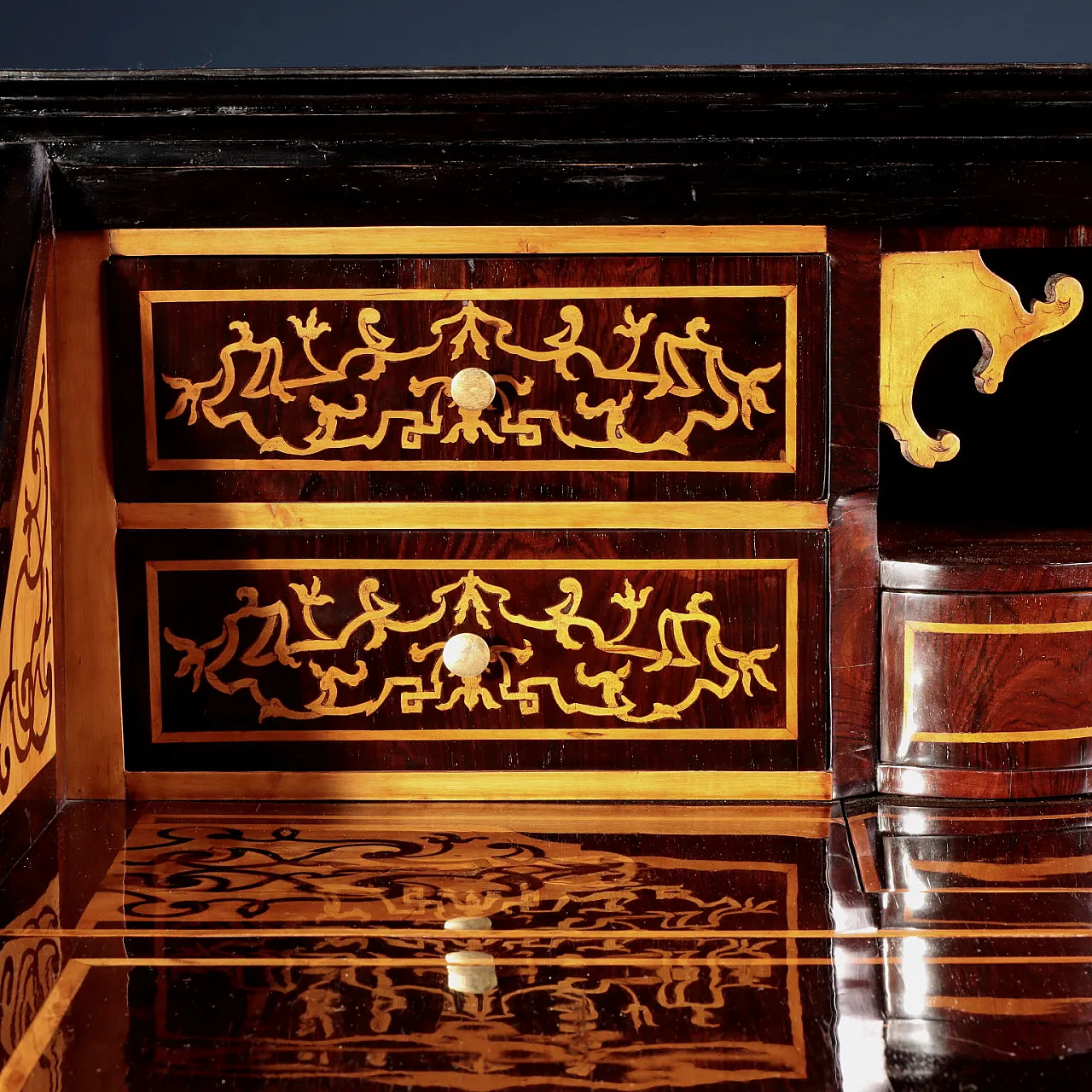 Cassettone a ribalta, fine '700 9