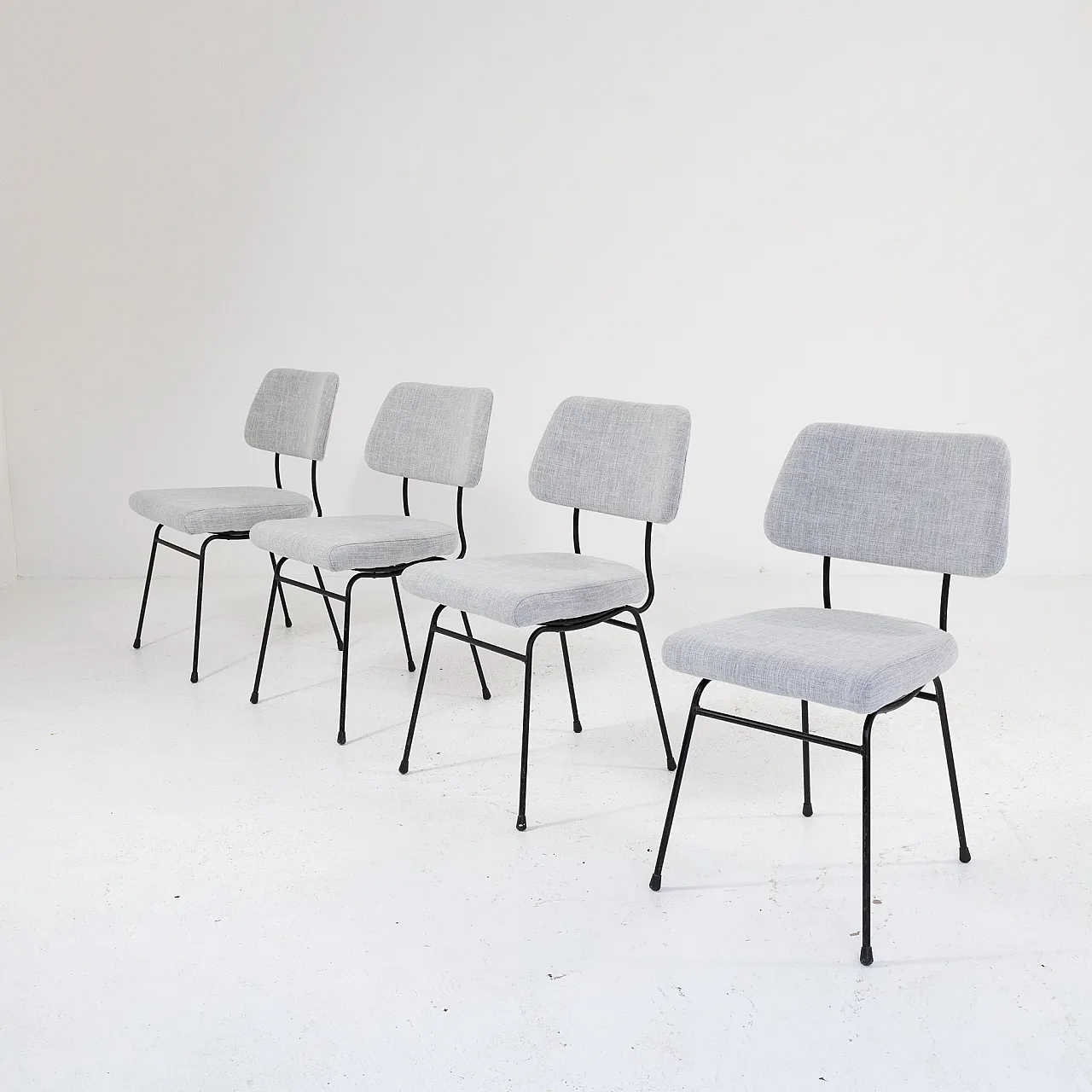 4 Sedie Delfino di Erberto Carboni per Arflex, anni '50 4