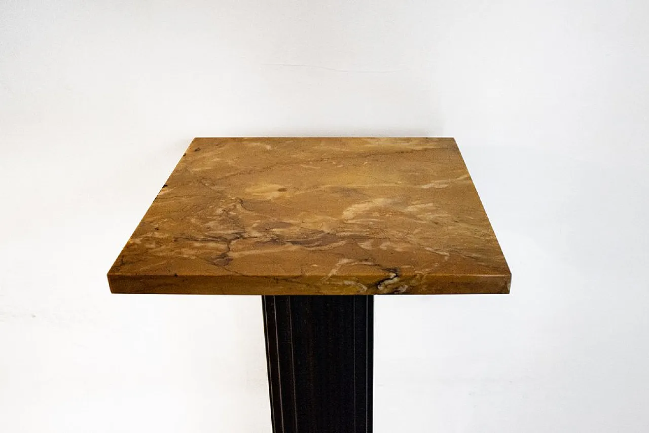 Gilded bronze column with Siena marble shelf, 19th century 2