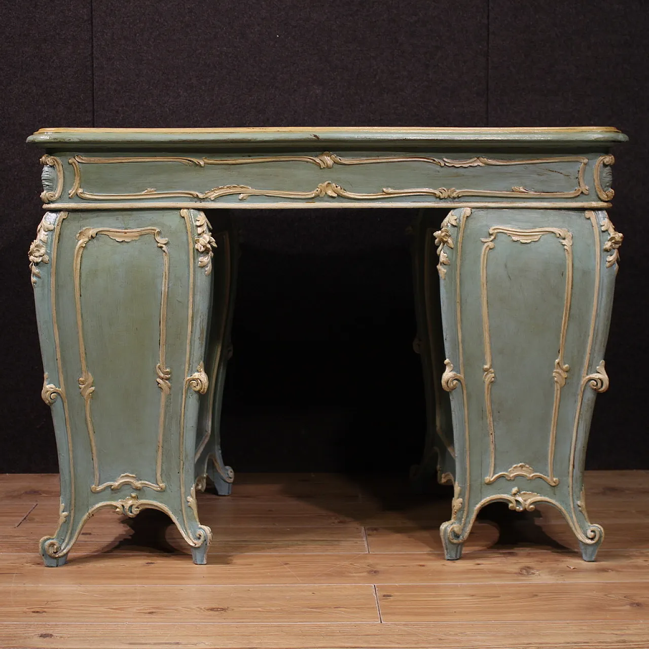Venetian lacquered and painted desk, 20th century 6