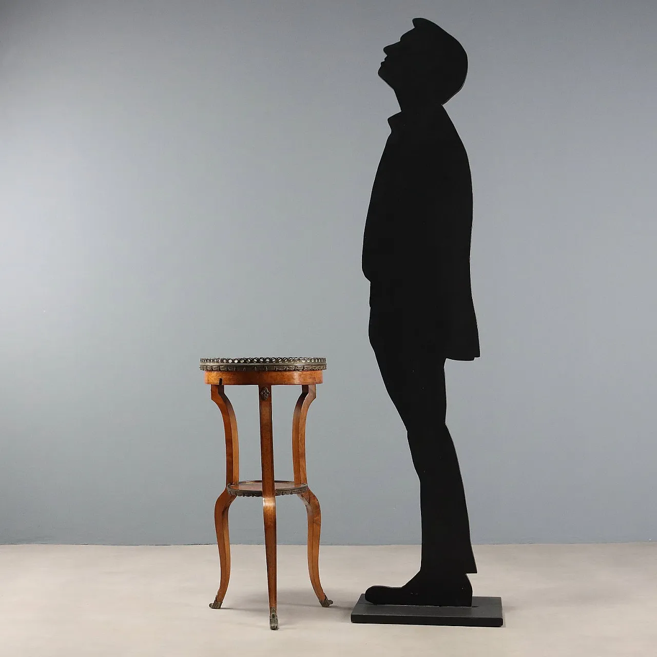 Tavolino in radica di noce e acero con inserto in ceramica, '900 2