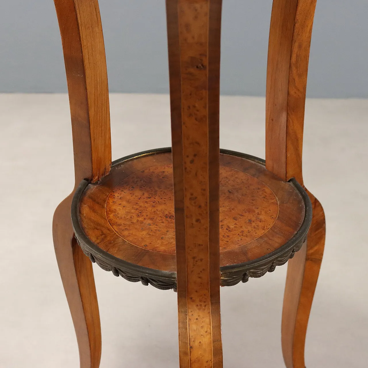 Tavolino in radica di noce e acero con inserto in ceramica, '900 7