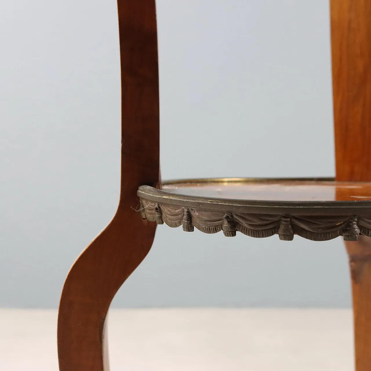 Tavolino in radica di noce e acero con inserto in ceramica, '900 8