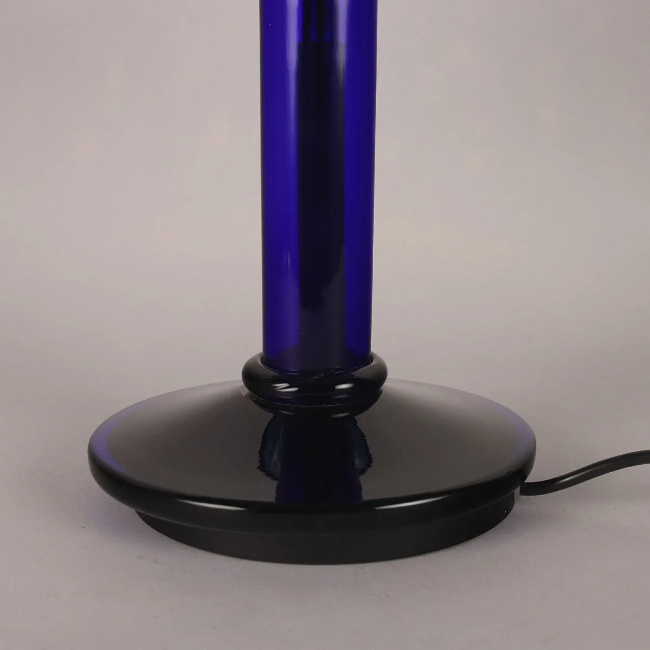 Lampade da tavolo in vetro blu di Vistosi Murano, Anni '80 7