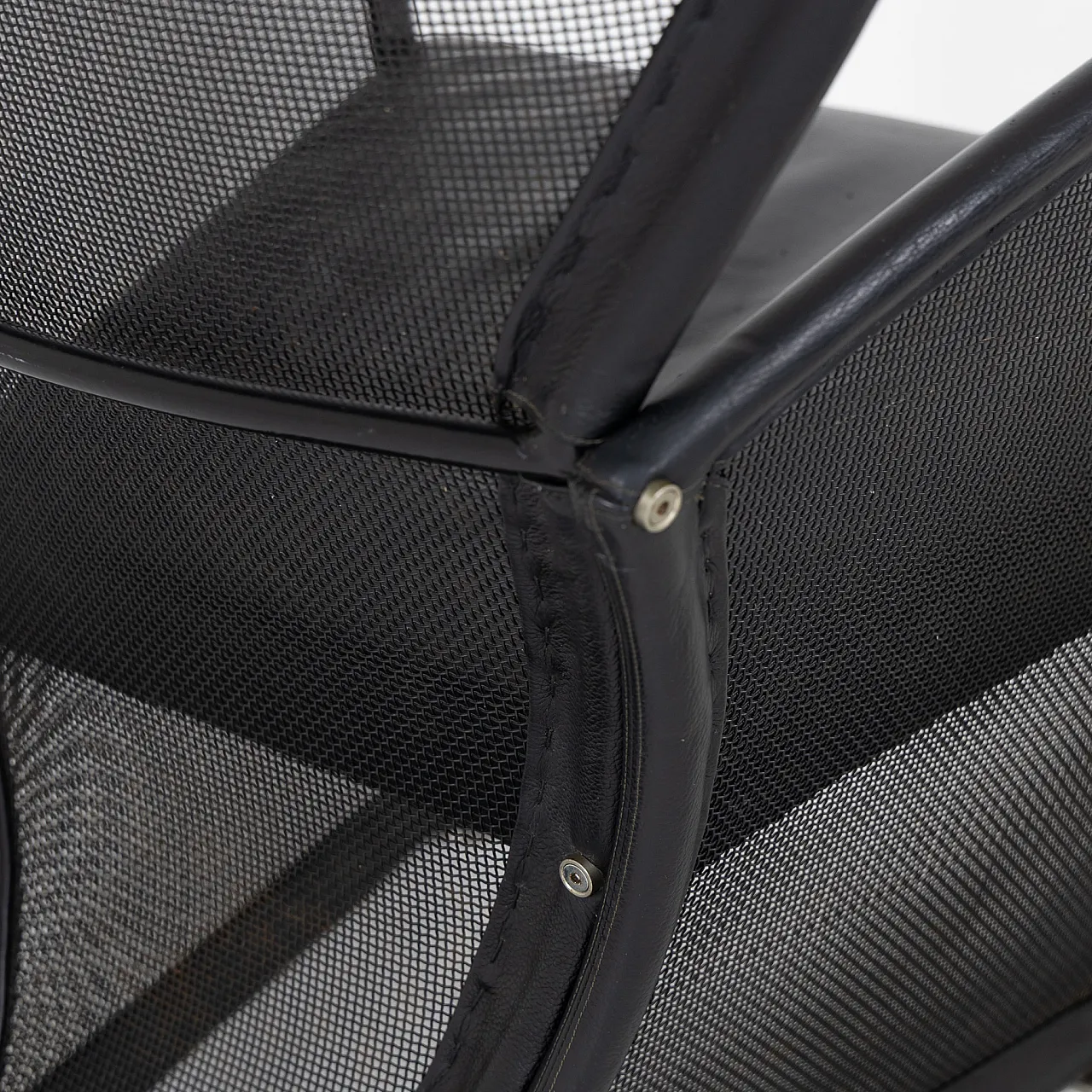 Pair of Privé armchairs by Paolo Nava for Arflex, 1980s 8