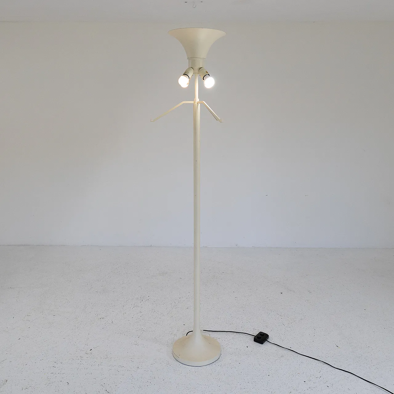 Lampada da terra mod.2484 di Max Ingrand per Fontana Arte, anni '50 1