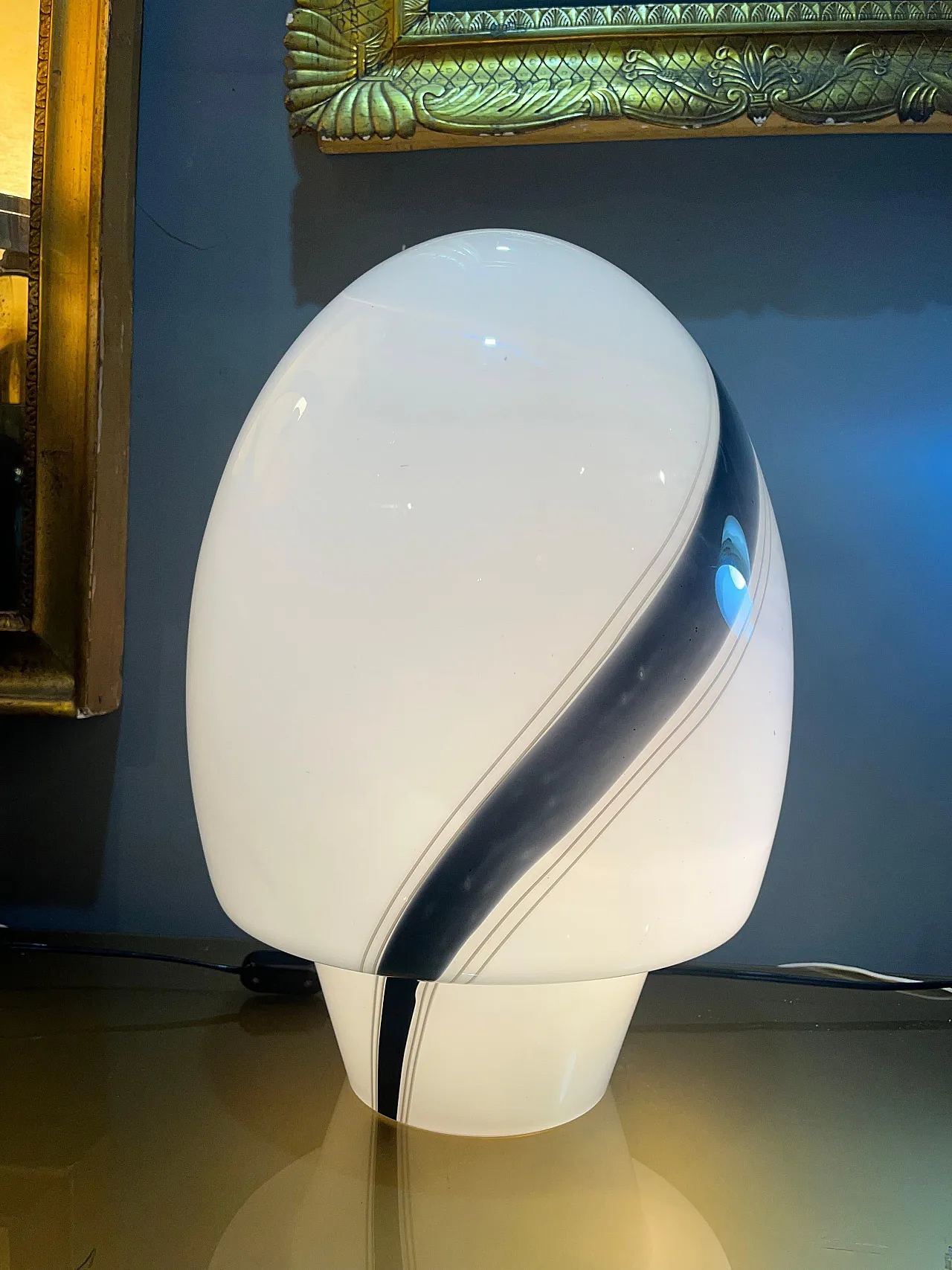 Opaline Murano glass lamp, 1980s 3