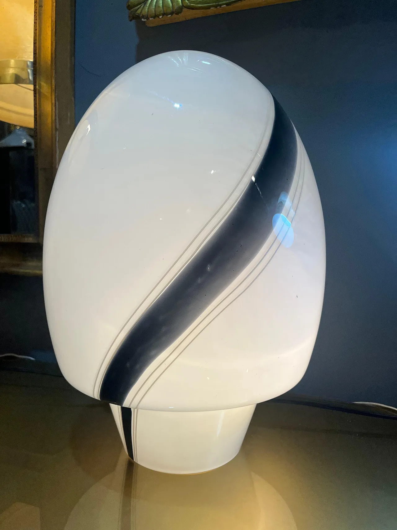 Opaline Murano glass lamp, 1980s 4