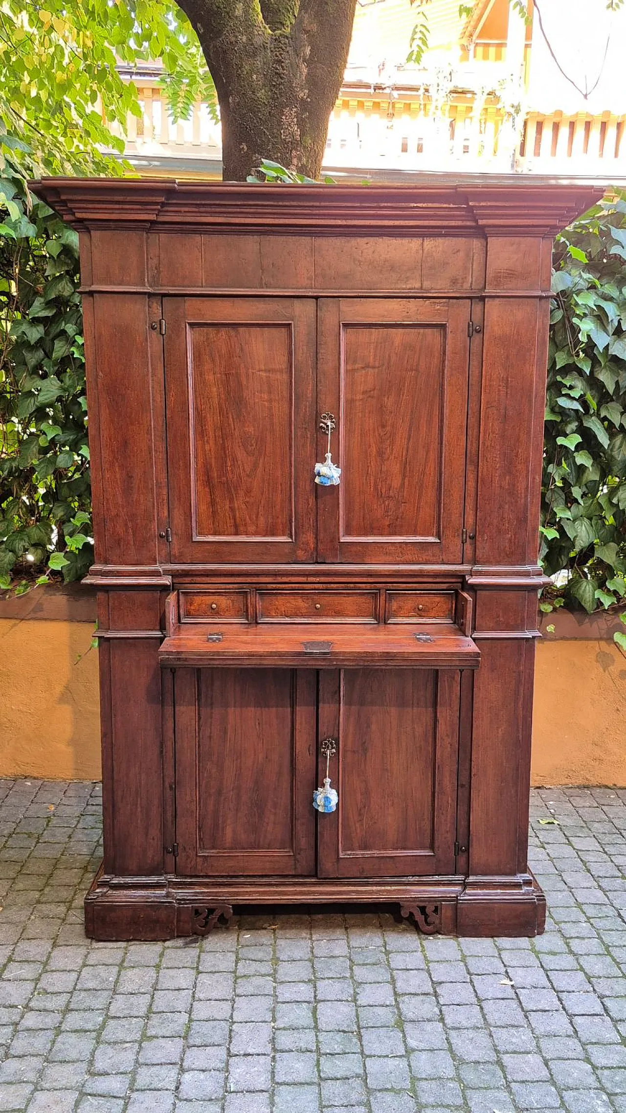 Double body sideboard in cherry and walnut wood, ‘600 4