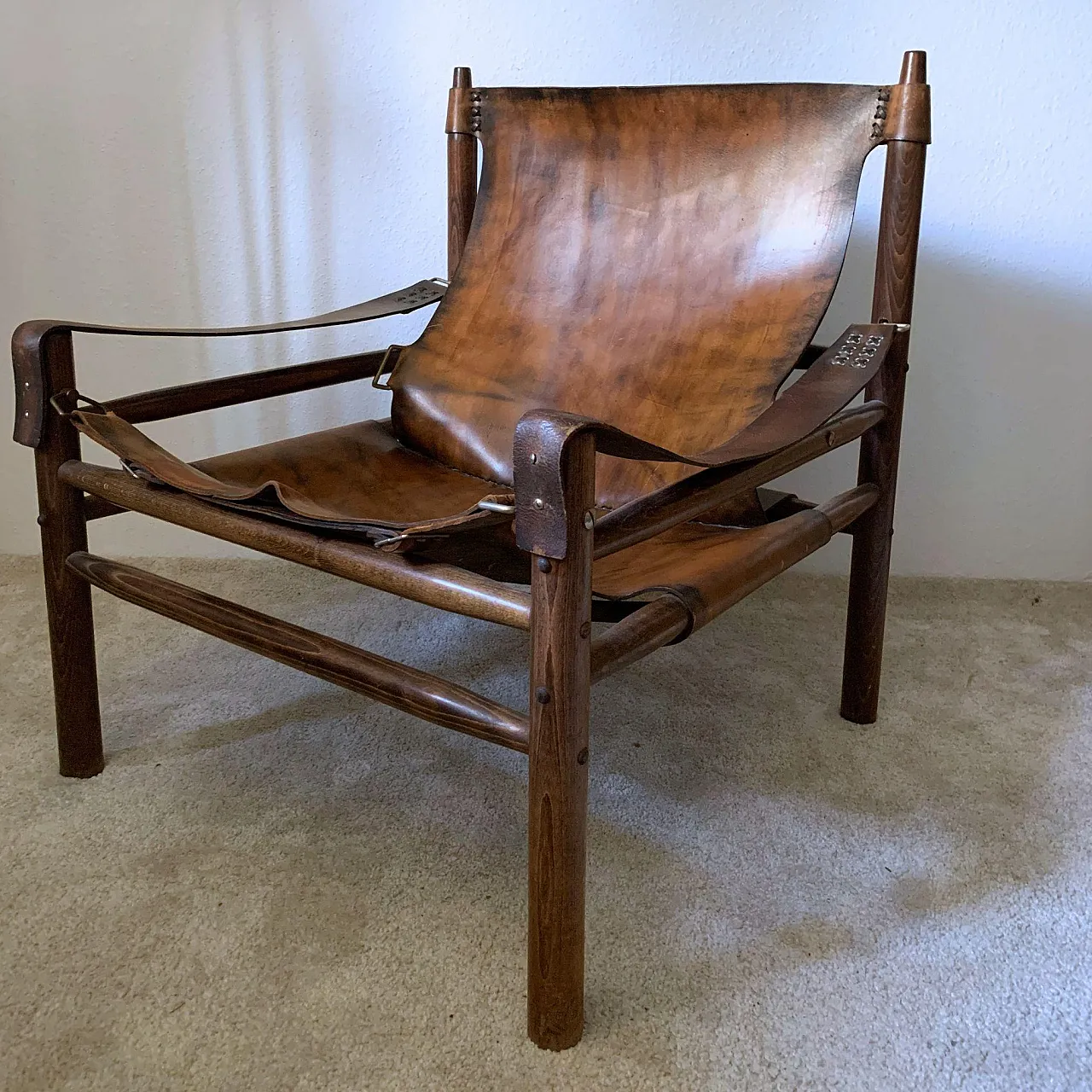 Poltrona "Safari" in pelle di bufalo nello stile di Arne Norell 4