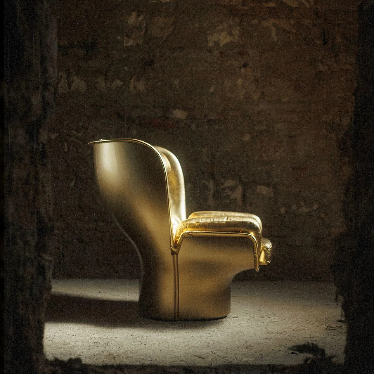 Sedia Elda dorata in edizione limitata di Joe Colombo per Longhi Italia n. 8/20 4