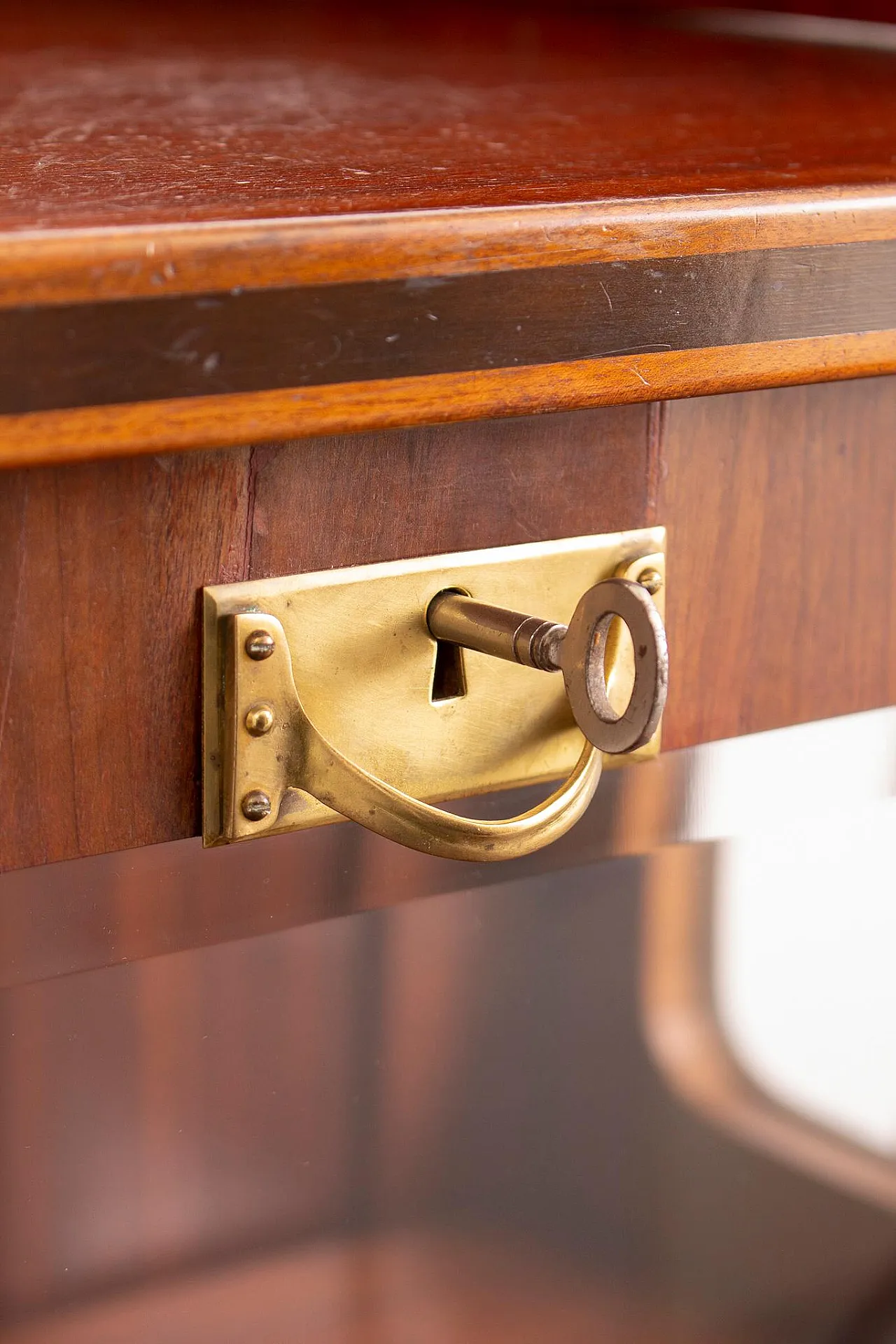 August Ungethüm Art Nouveau Mahogany Cabinet, Ca. 1905 5