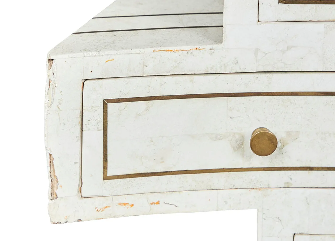 Scrivania unica con impiallacciatura in pietra bianca e nera e intarsi in ottone 6