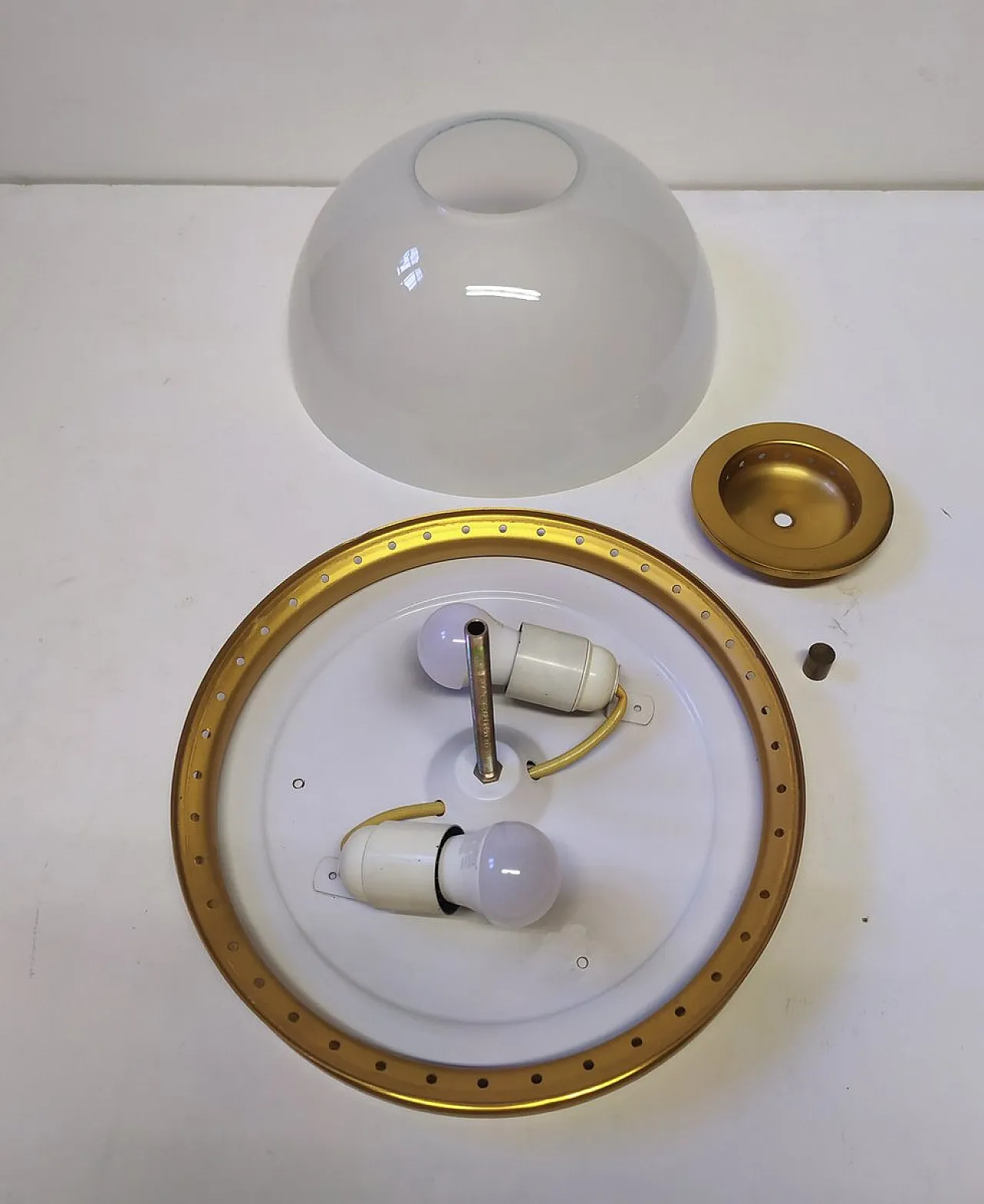 Coppia di applique attr. a Luigi Caccia Dominioni per Azucena, anni 50 4