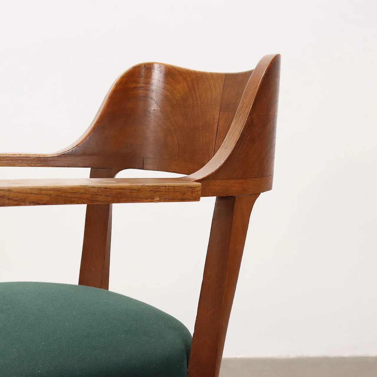 Sedia in legno con braccioli, metà '900 4