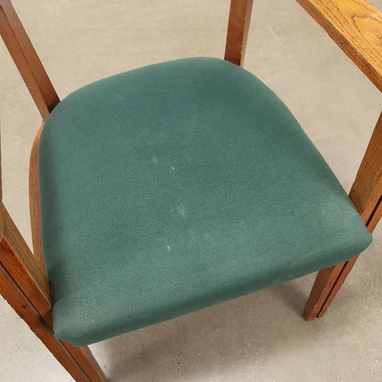 Sedia in legno con braccioli, metà '900 7