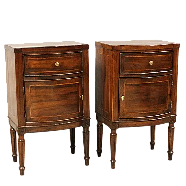 Coppia comodini Luigi XVI in noce '700 Italia