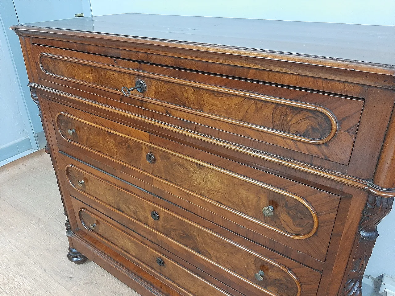 Chest of drwaers in walmut Louis Philippe, 1870 11