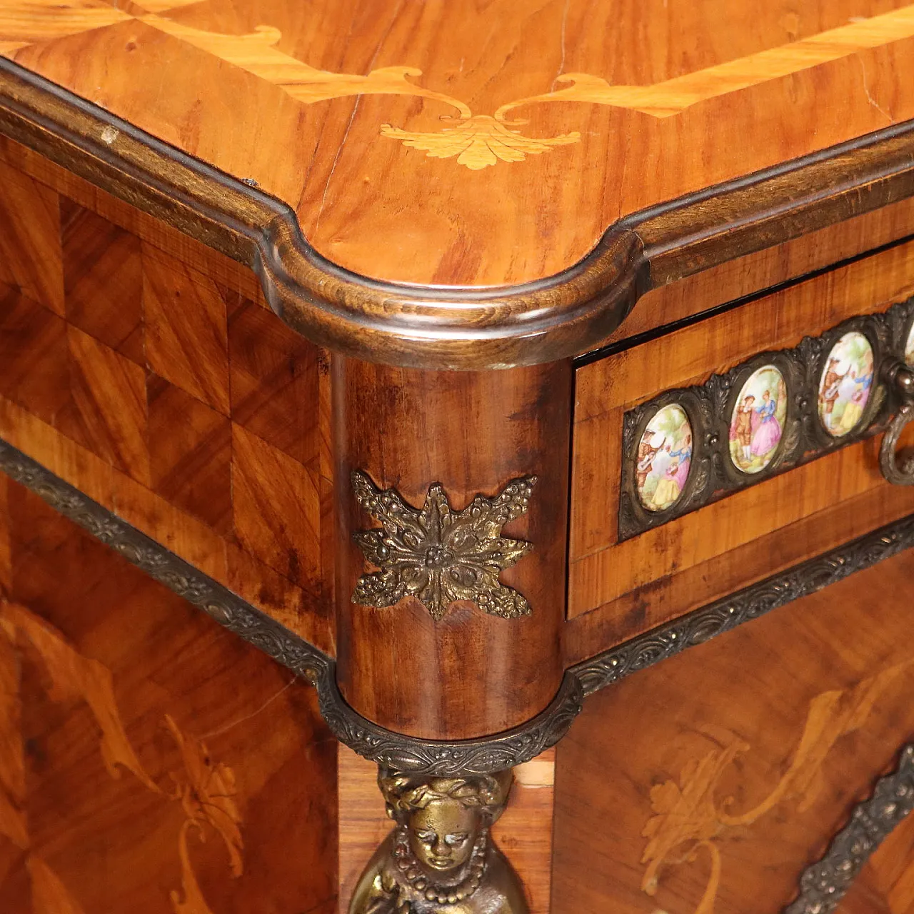 Cupboard Bois de Rose veneer and bronze, 20th century 4