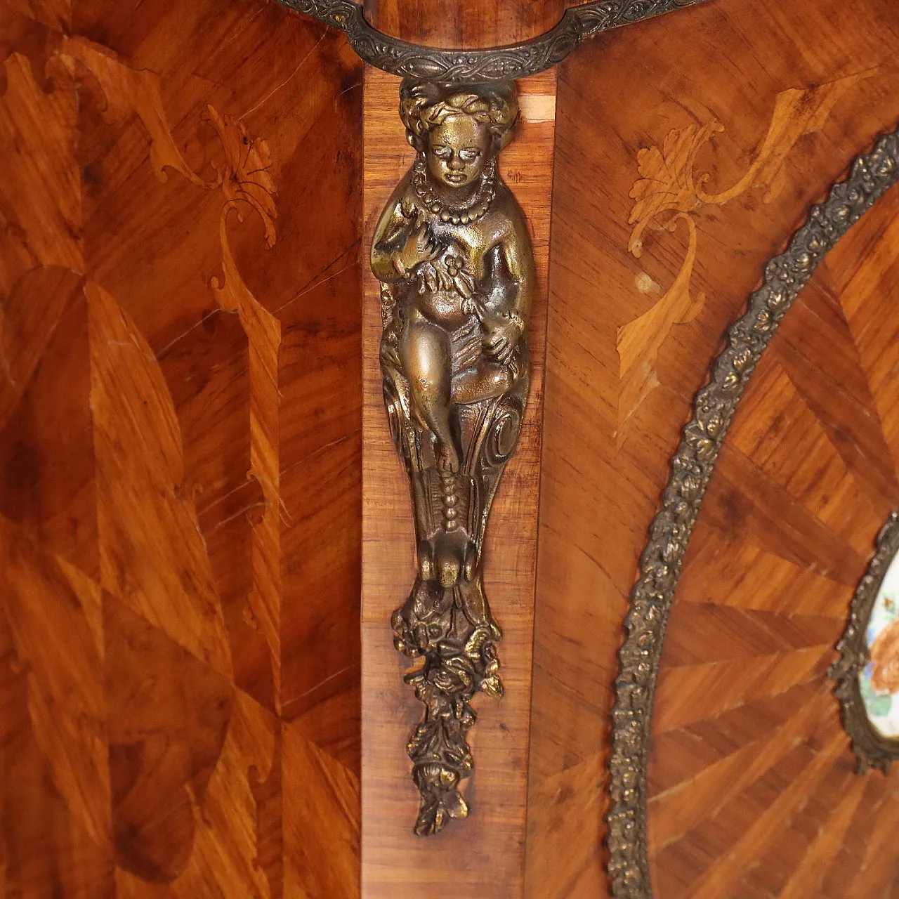 Cupboard Bois de Rose veneer and bronze, 20th century 5