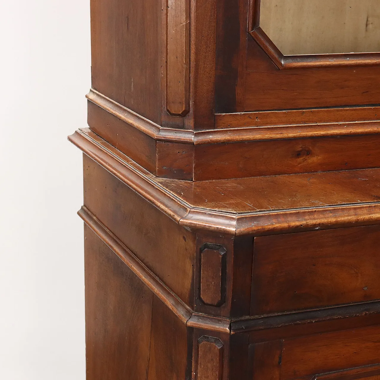 Libreria credenza Umbertina in noce con vetrina, '800 8