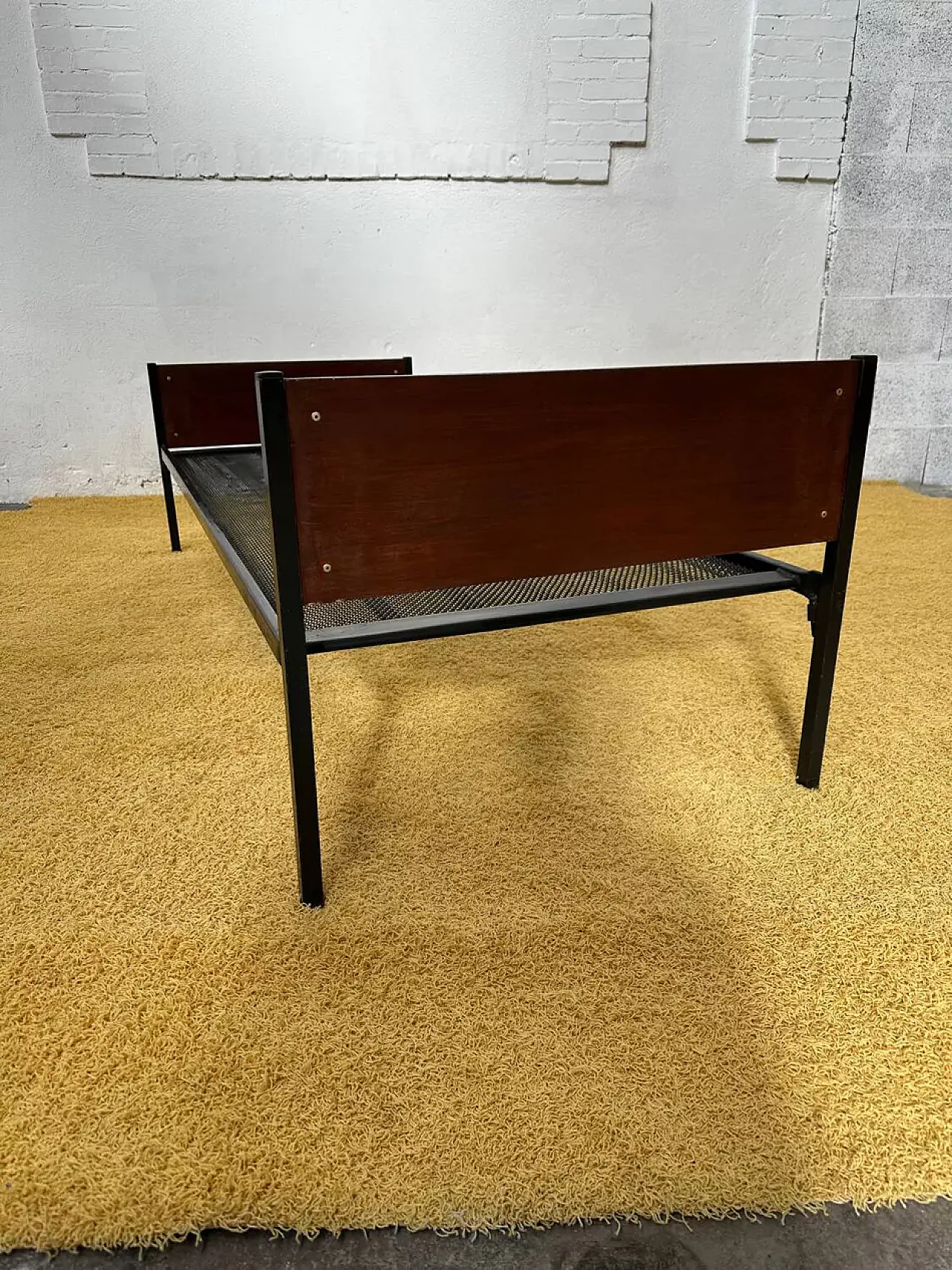 Divano letto o letto singolo con impiallacciatura in teak, '900 2