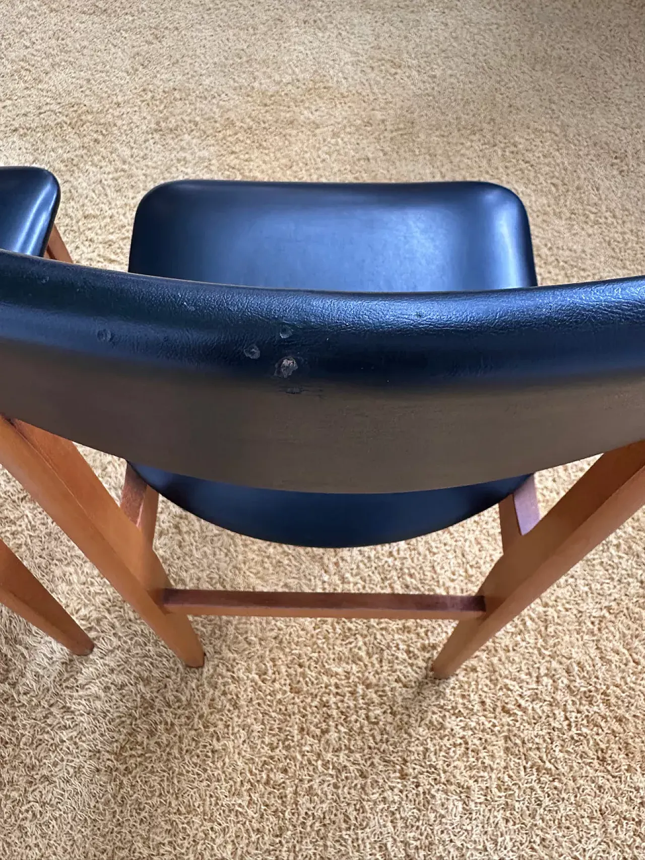 4 Scandinavian chairs in teak and black imitation leather,20th century 11