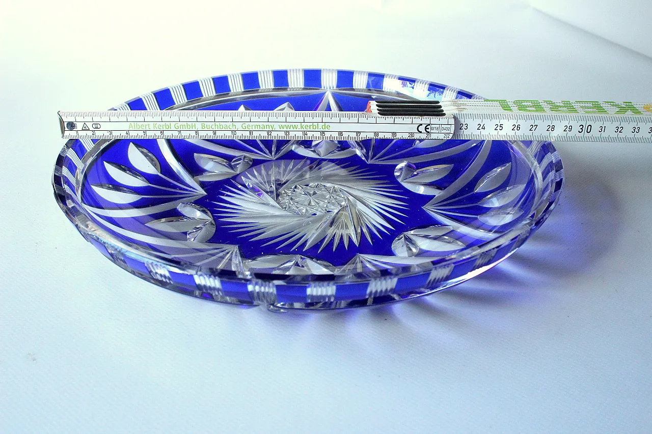 Ciotola in vetro cristallo al piombo di Boemia blu cobalto, anni '70 3
