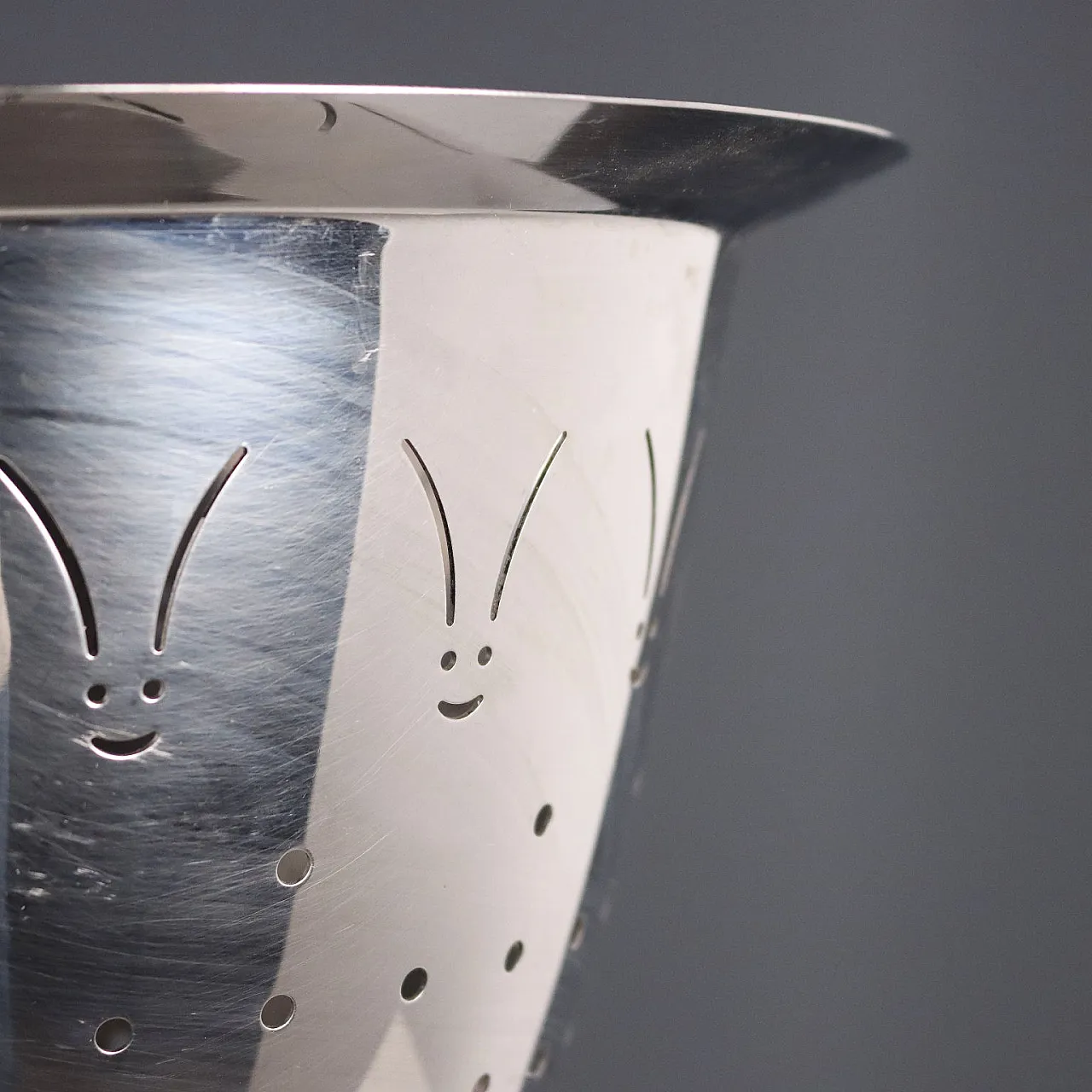 Scolatoio Max le Chinois Philippe Starck per Alessi, '900 4