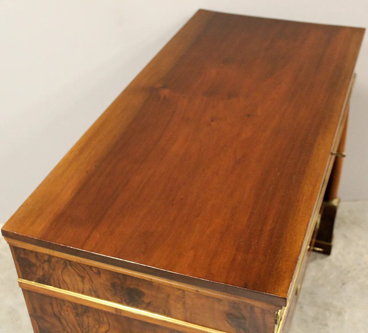 Empire chest of drawers in 19th century Italian inlaid walnut 12